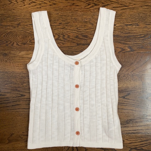 Roxy Tops - Beige Camisole Ribbed Sweater Size Medium